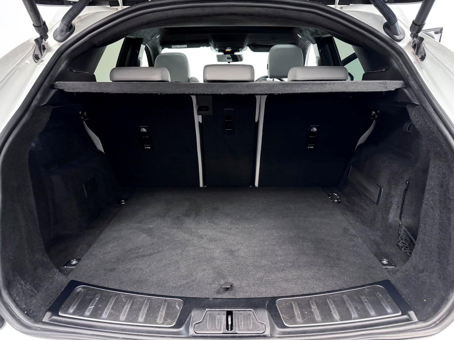 Used Jaguar E-Pace 2022 for sale - 76839422: Photo 12