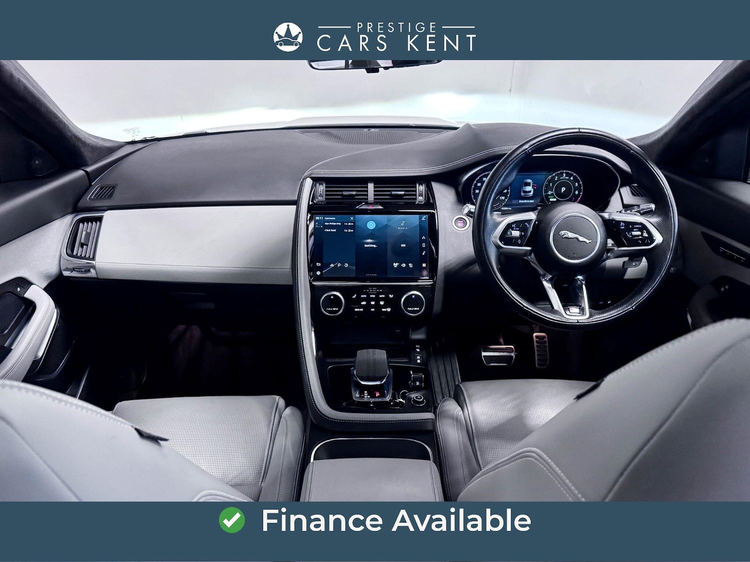 Used Jaguar E-Pace 2022 for sale - 76839422: Photo 2