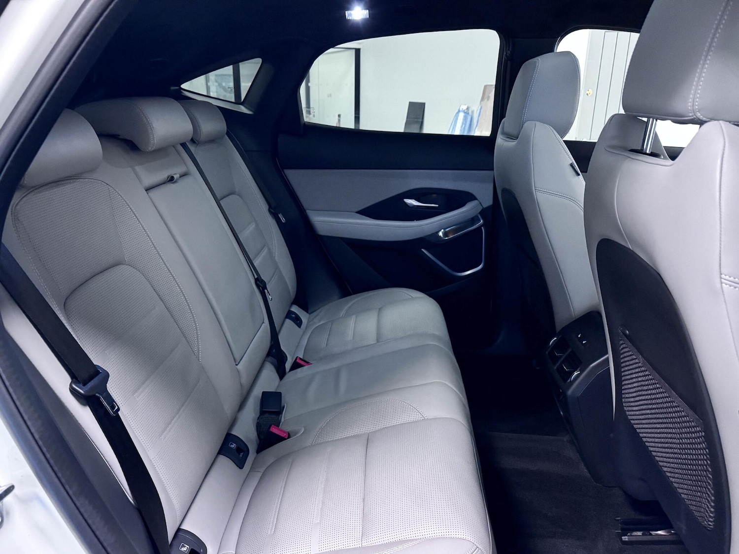 Used Jaguar E-Pace 2022 for sale - 76839422: Photo 24