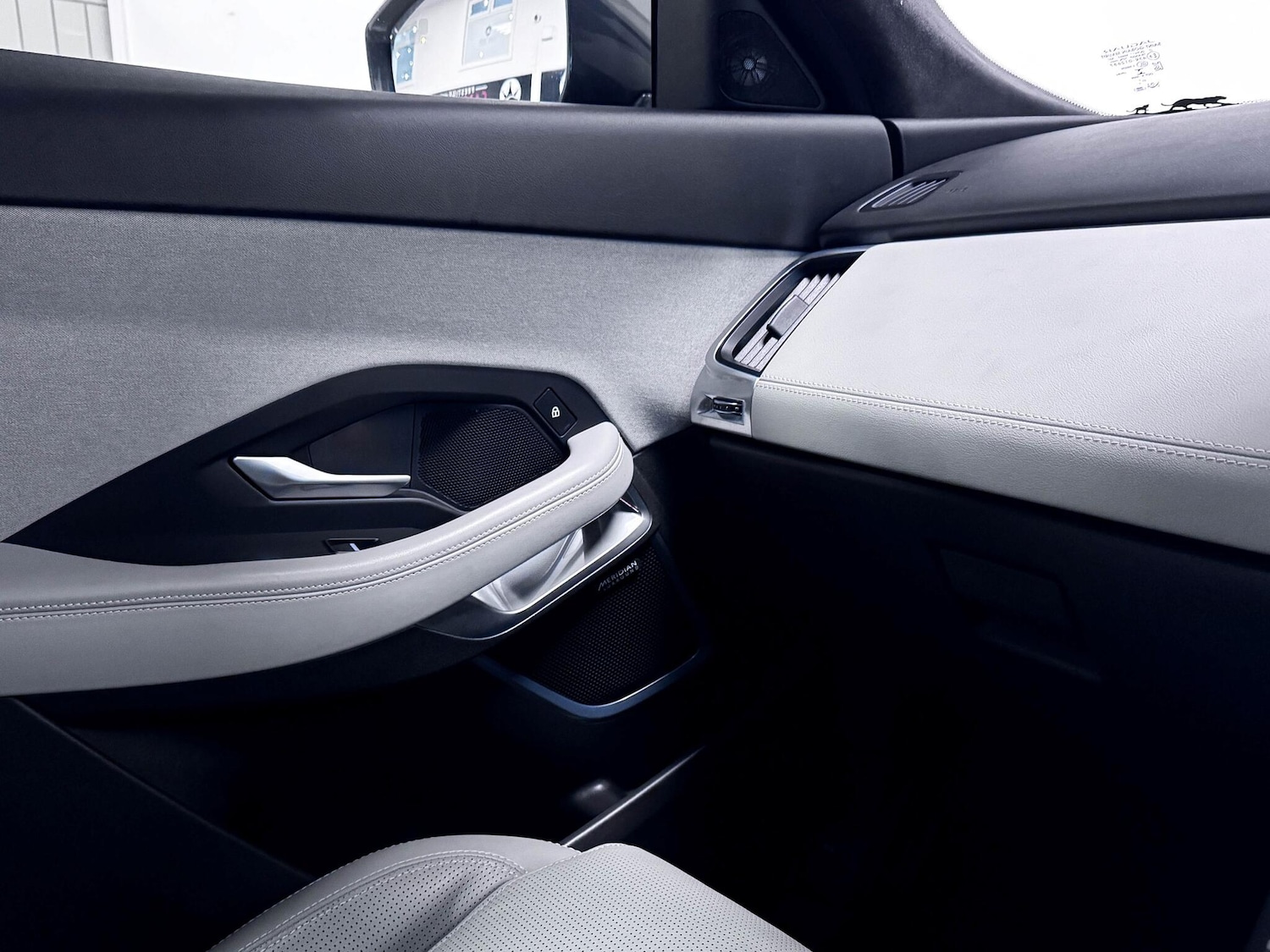 Used Jaguar E-Pace 2022 for sale - 76839422: Photo 29