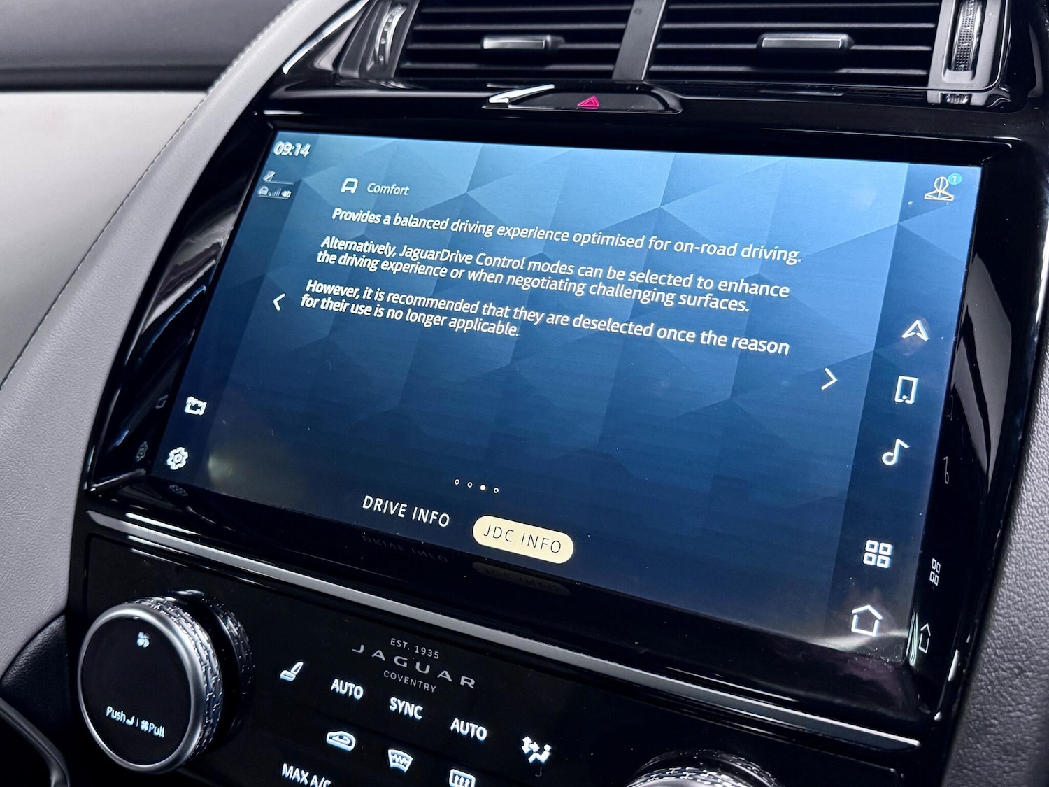 Used Jaguar E-Pace 2022 for sale - 76839422: Photo 52