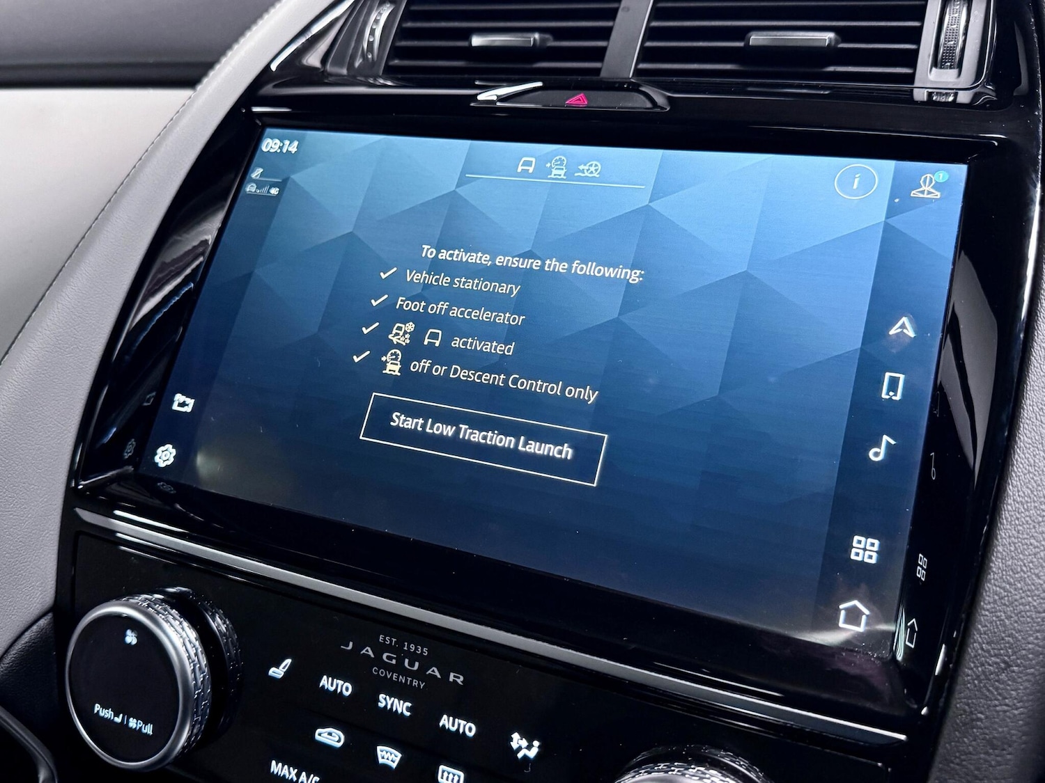 Used Jaguar E-Pace 2022 for sale - 76839422: Photo 54