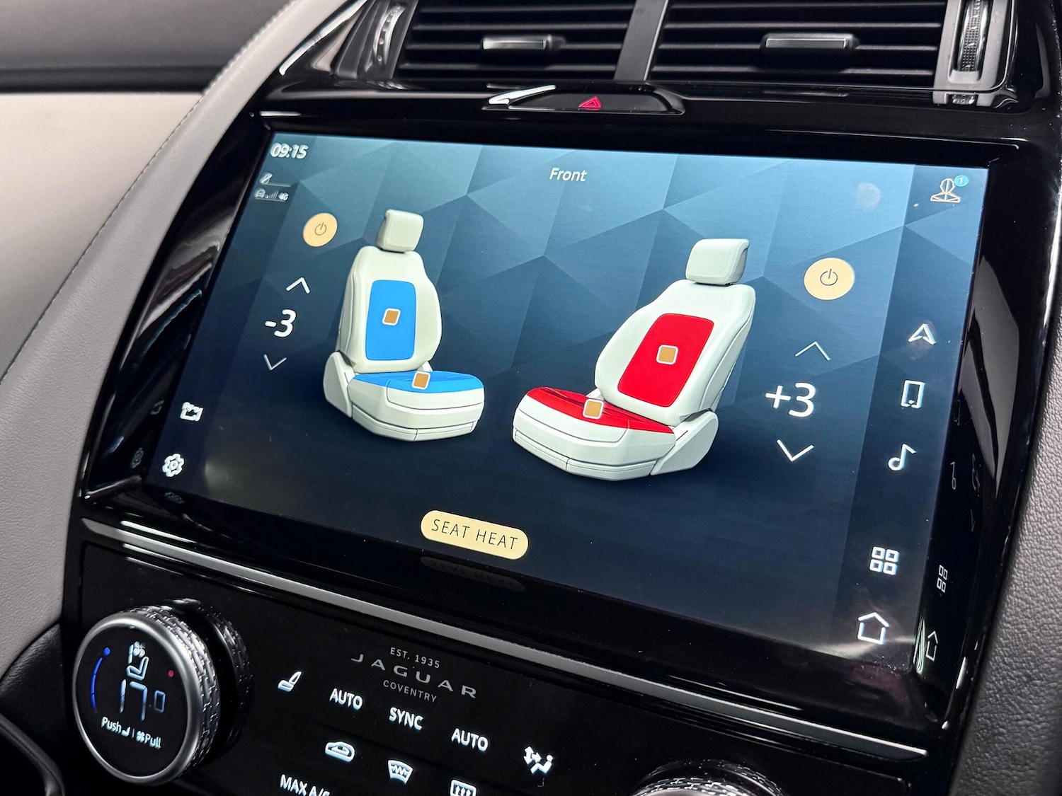 Used Jaguar E-Pace 2022 for sale - 76839422: Photo 57