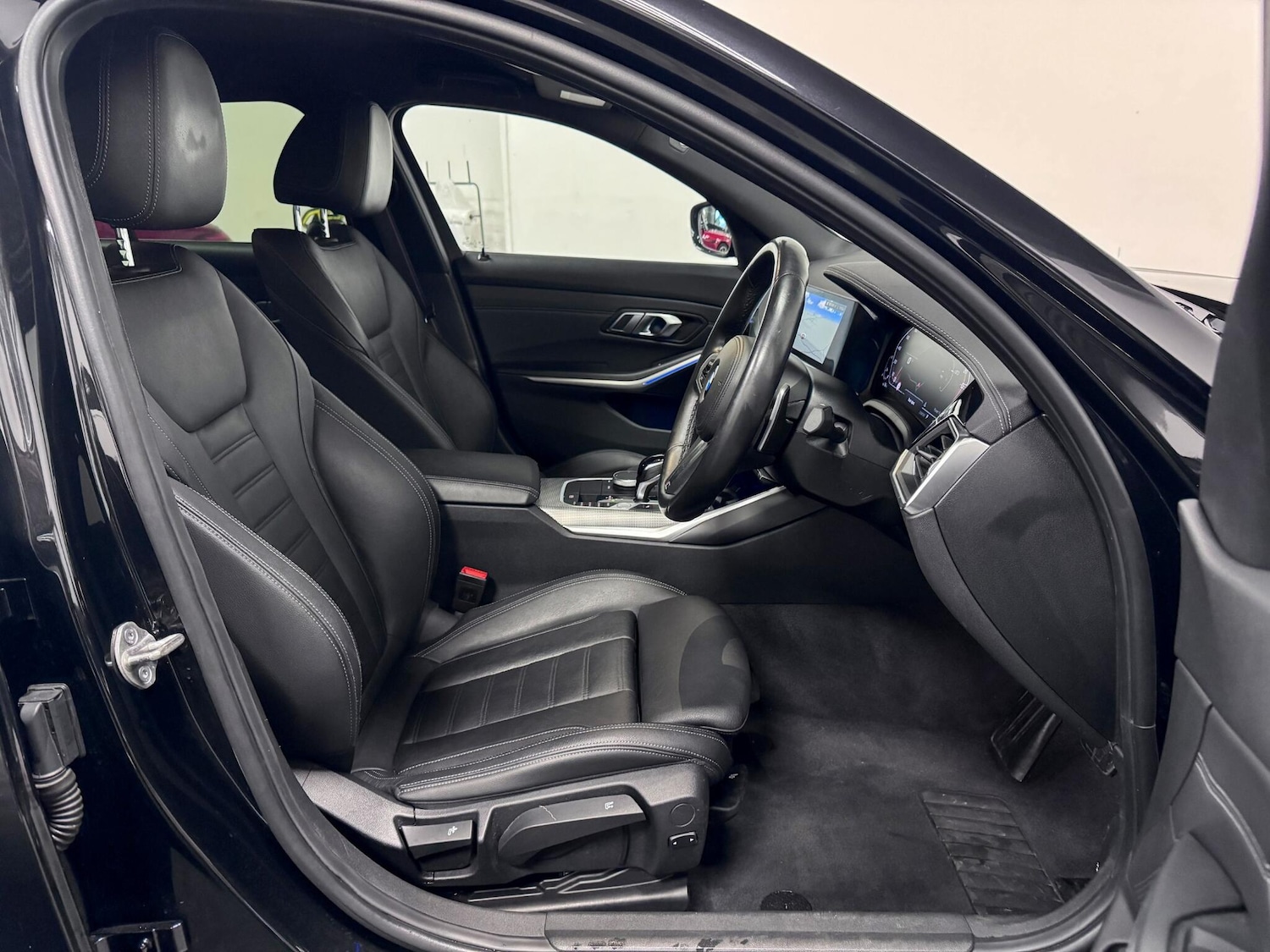 Used BMW 3 Series 2021 for sale - 77144173: Photo 17