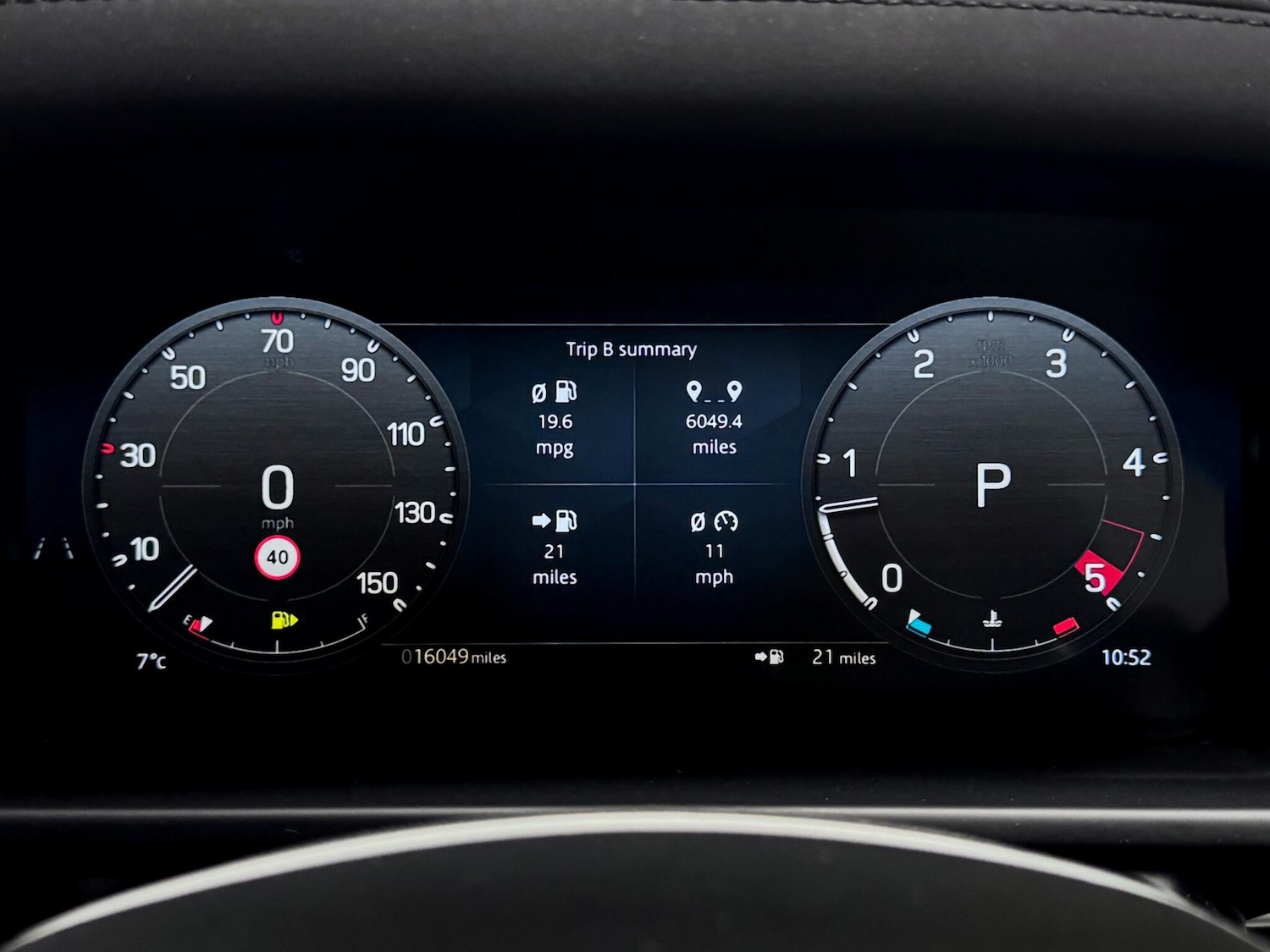 Used Land Rover Defender 2024 for sale - 77612390: Photo 31