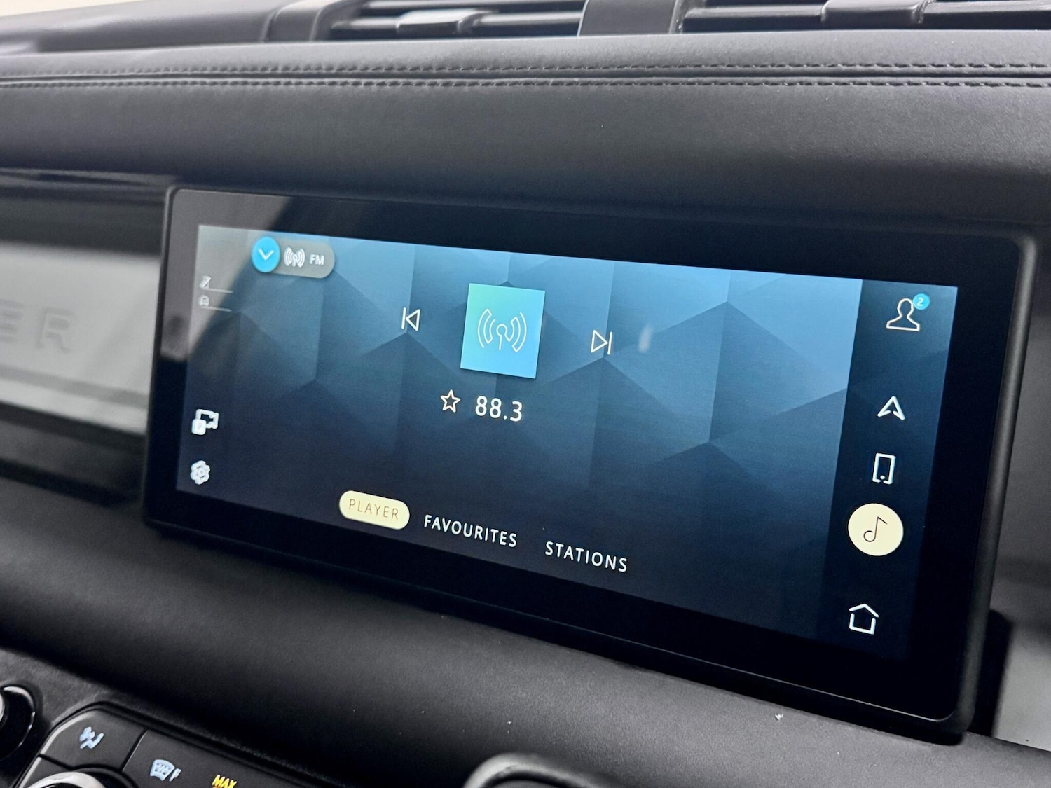 Used Land Rover Defender 2024 for sale - 77612390: Photo 42