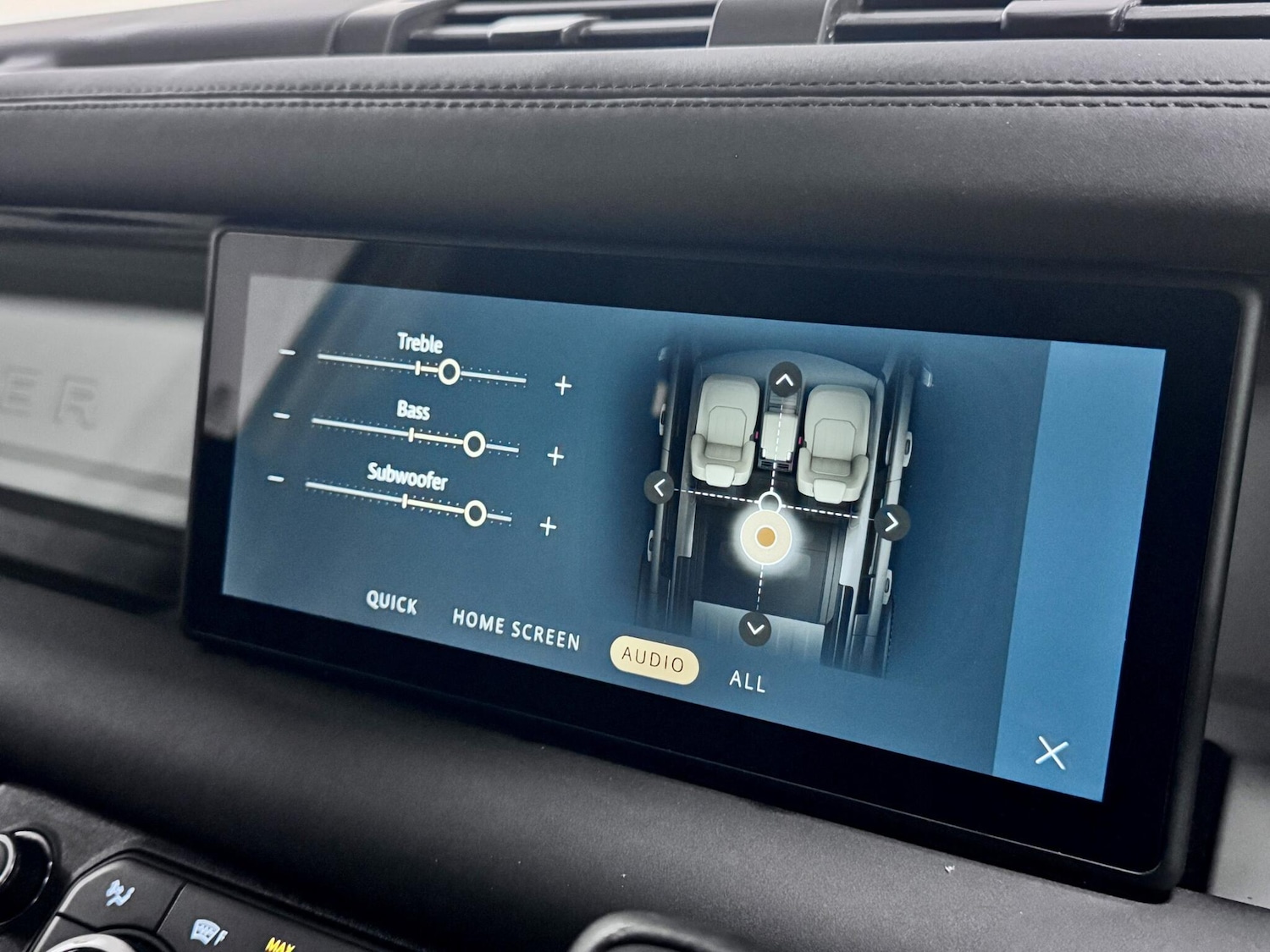 Used Land Rover Defender 2024 for sale - 77612390: Photo 43