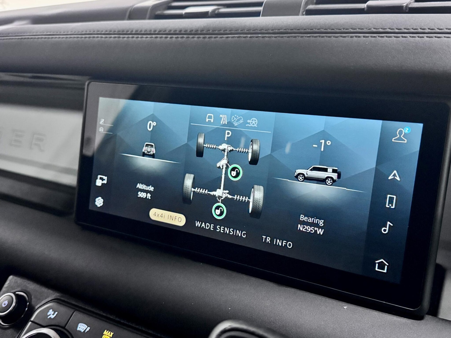 Used Land Rover Defender 2024 for sale - 77612390: Photo 44