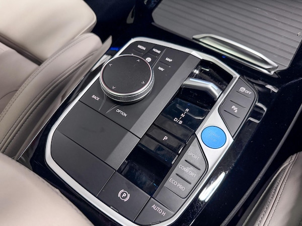 Used BMW iX3 2023 for sale - 75563468: Photo 43