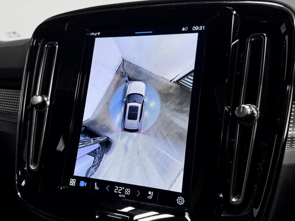 Used Volvo XC40 2023 for sale - 75563932: Photo 45