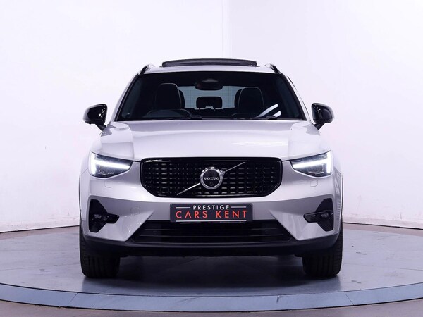 Used Volvo XC40 2023 for sale - 75563932: Photo 7