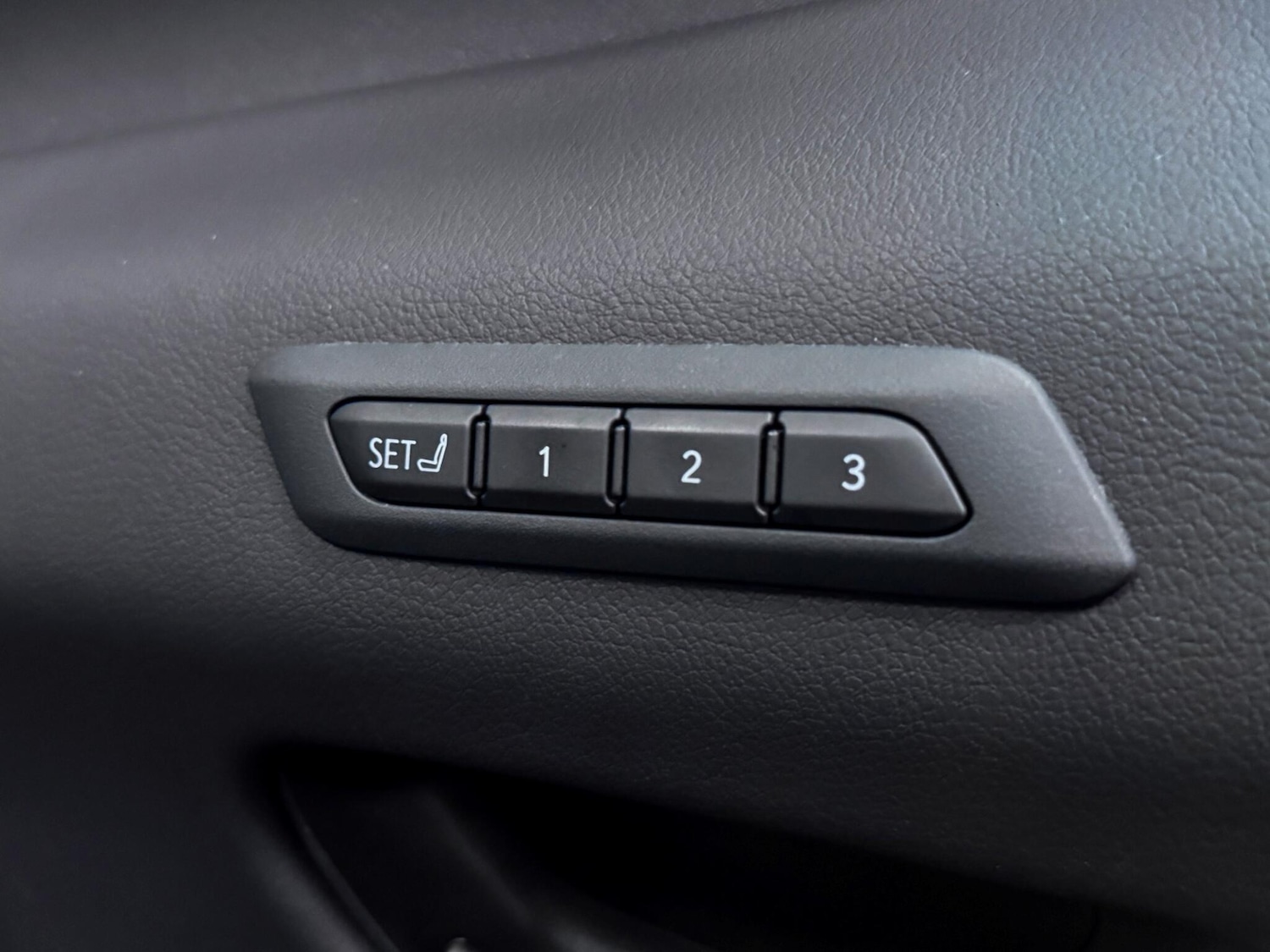 Used Lexus UX 2022 for sale - 76886756: Photo 16