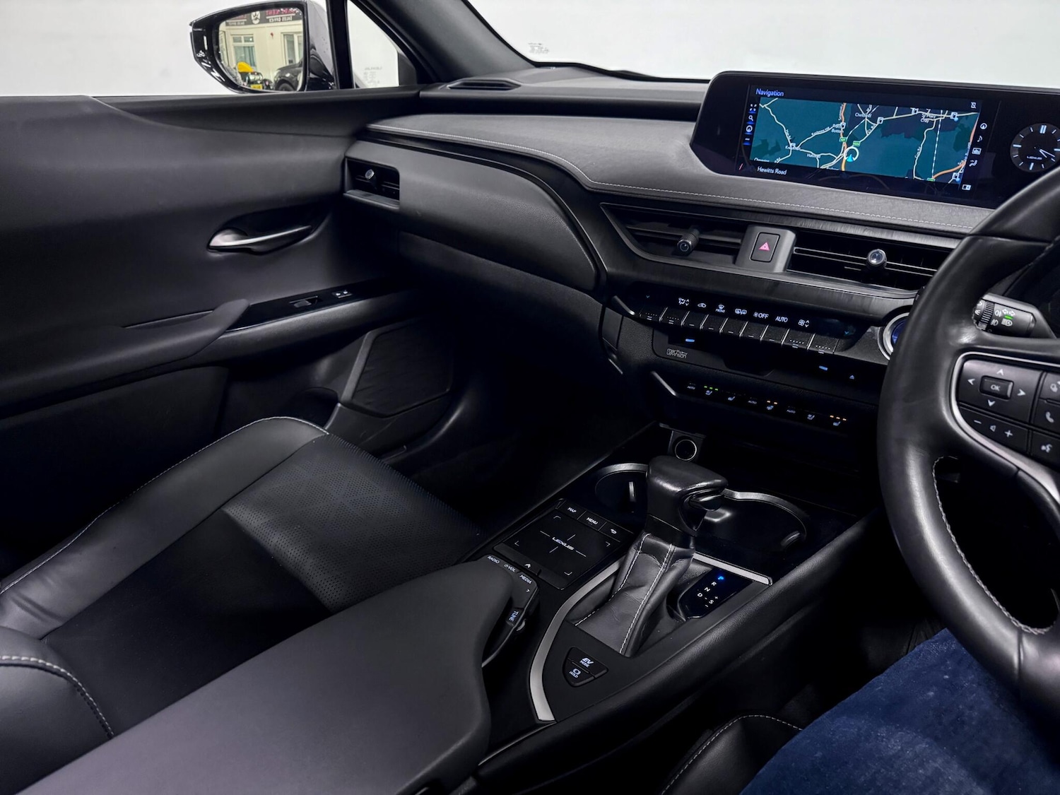 Used Lexus UX 2022 for sale - 76886756: Photo 28