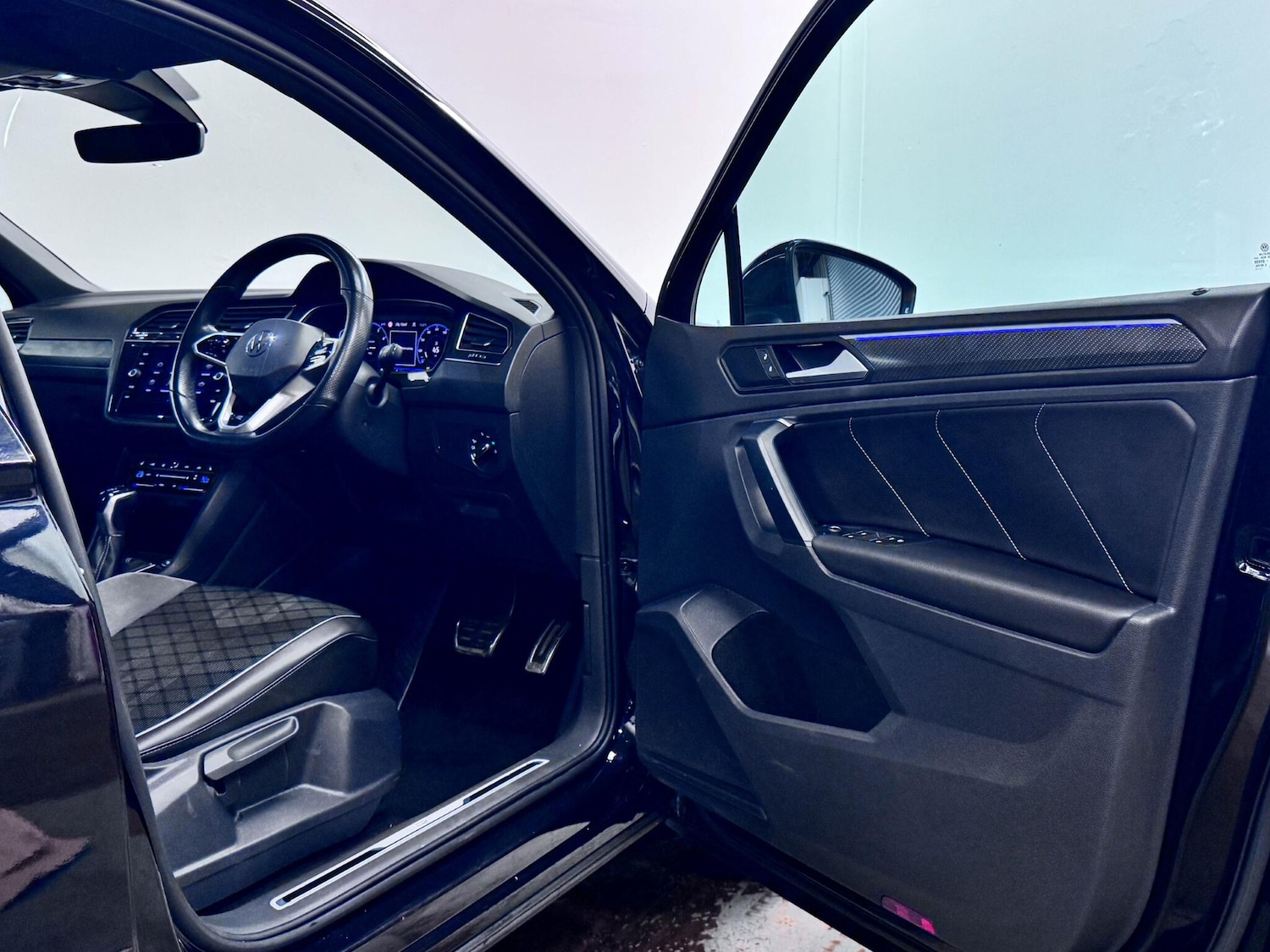 Used Volkswagen Tiguan 2021 for sale - 78018934: Photo 13