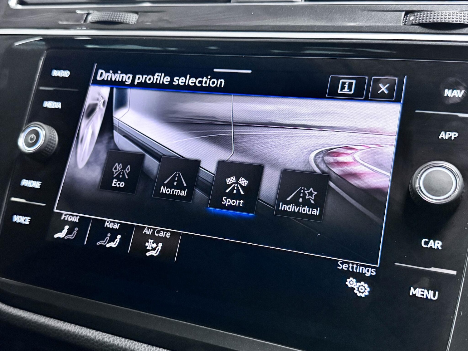 Used Volkswagen Tiguan 2021 for sale - 78018934: Photo 47