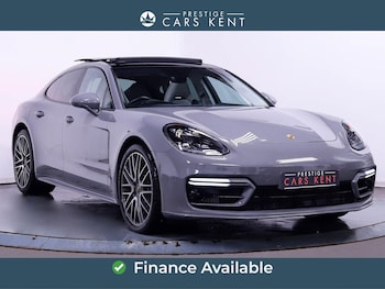 Used Porsche Panamera 2023 for sale - 77215005: Photo