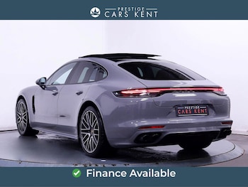 Used Porsche Panamera 2023 for sale - 77215005: Photo