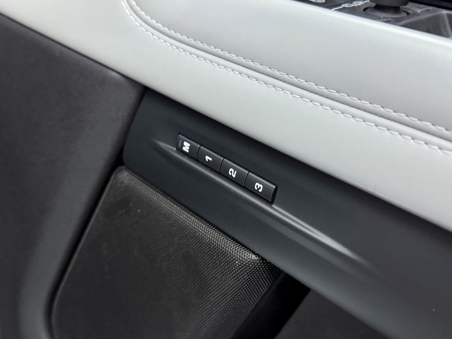 Used Land Rover Range Rover Evoque 2020 for sale - 76370660: Photo 18