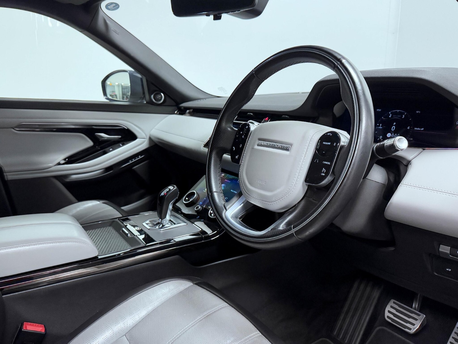 Used Land Rover Range Rover Evoque 2020 for sale - 76370660: Photo 22