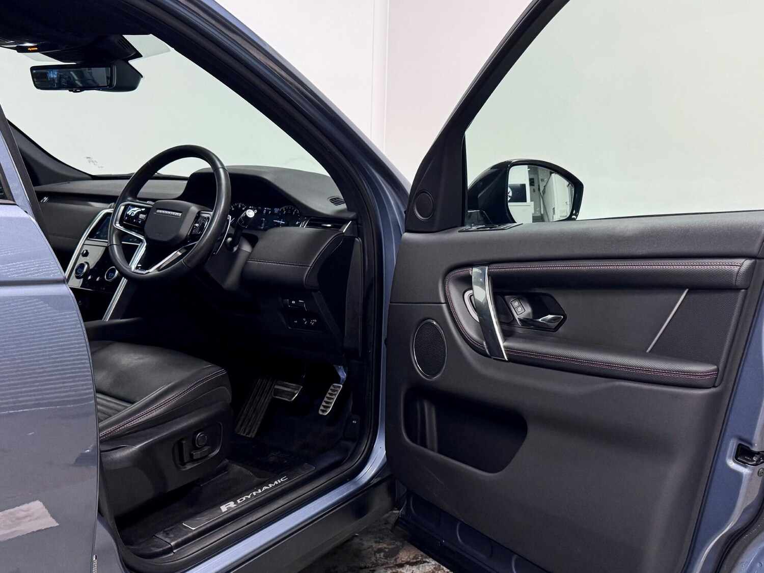 Used Land Rover Discovery Sport 2022 for sale - 78087106: Photo 16