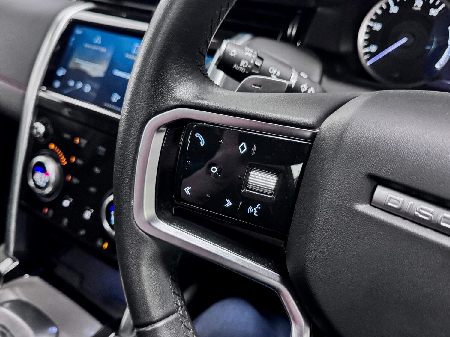 Used Land Rover Discovery Sport 2022 for sale - 78087106: Photo 39