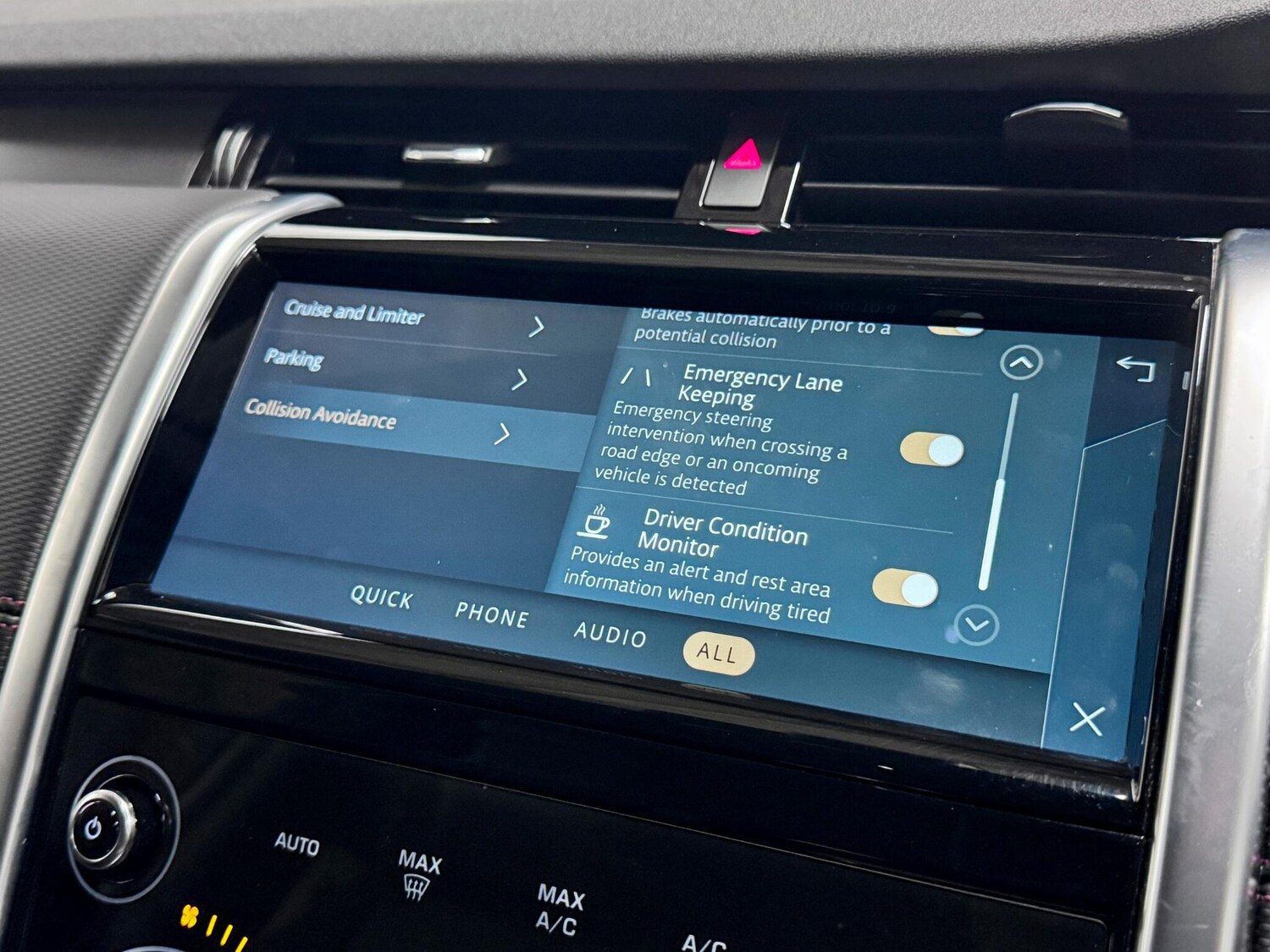 Used Land Rover Discovery Sport 2022 for sale - 78087106: Photo 51