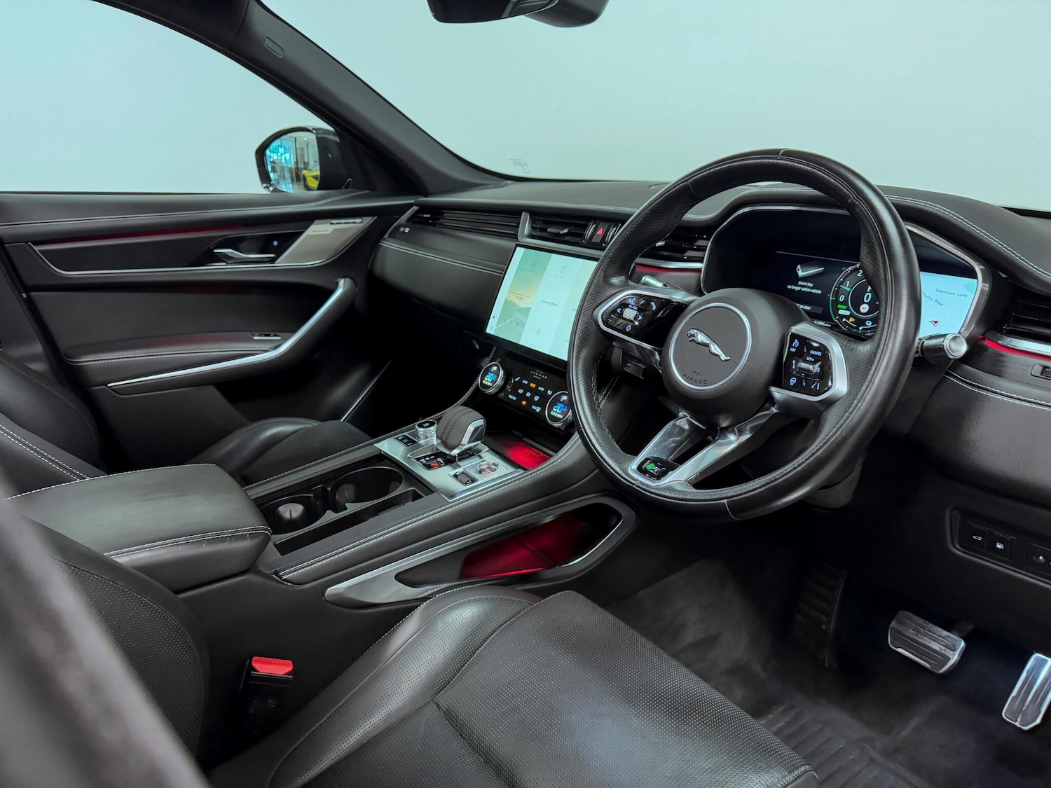 Used Jaguar F-Pace 2022 for sale - 76032652: Photo 22