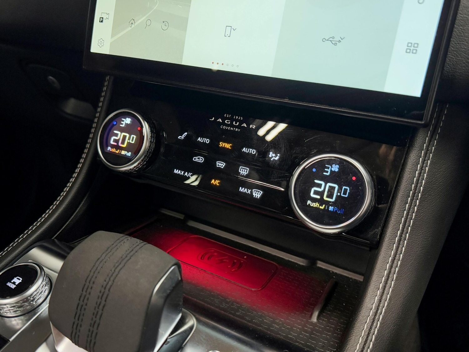 Used Jaguar F-Pace 2022 for sale - 76032652: Photo 44