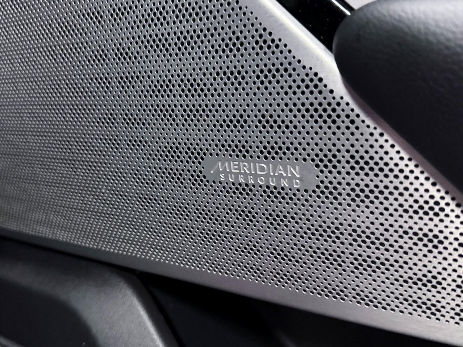 Used Land Rover Range Rover Velar 2020 for sale - 76584751: Photo 18