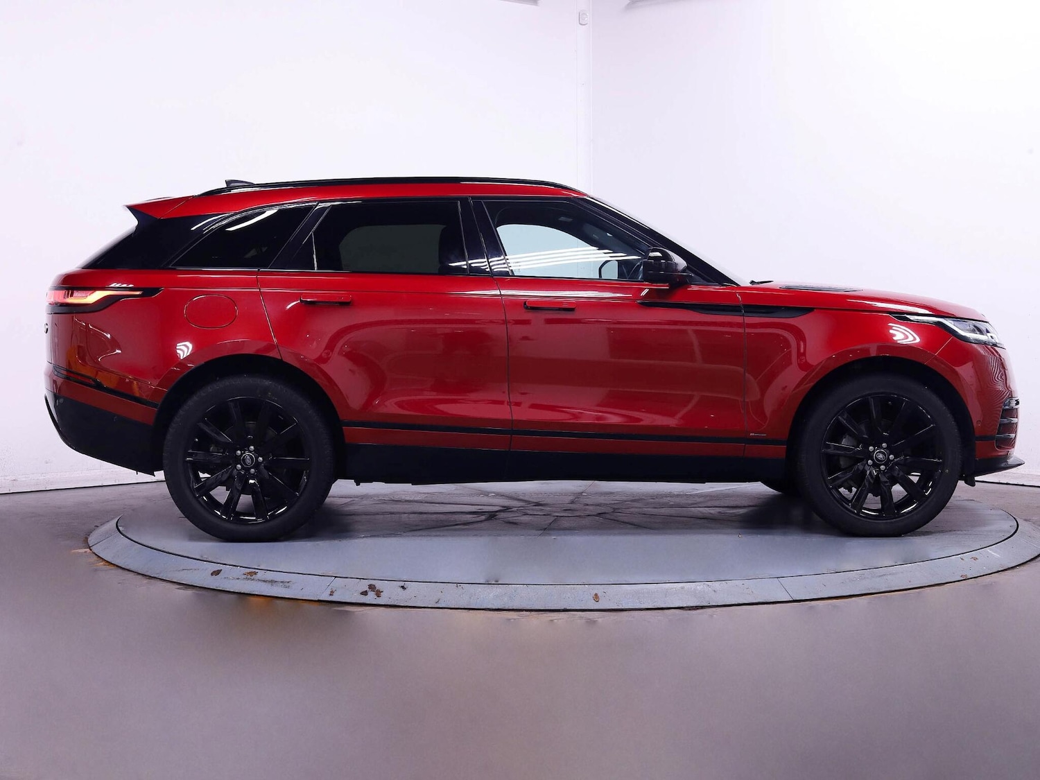Used Land Rover Range Rover Velar 2020 for sale - 76584751: Photo 8
