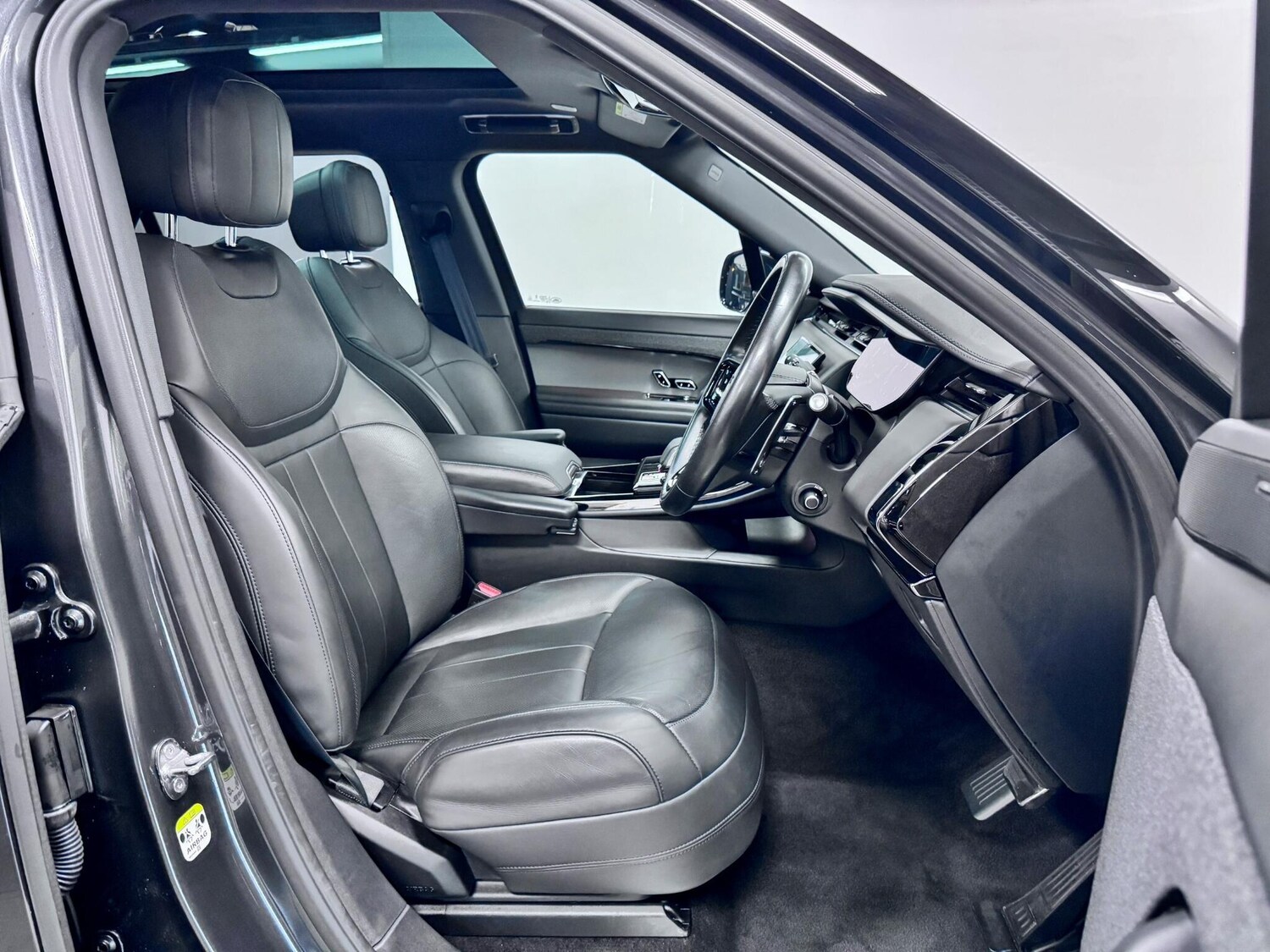 Used Land Rover Range Rover Sport 2023 for sale - 77611701: Photo 21