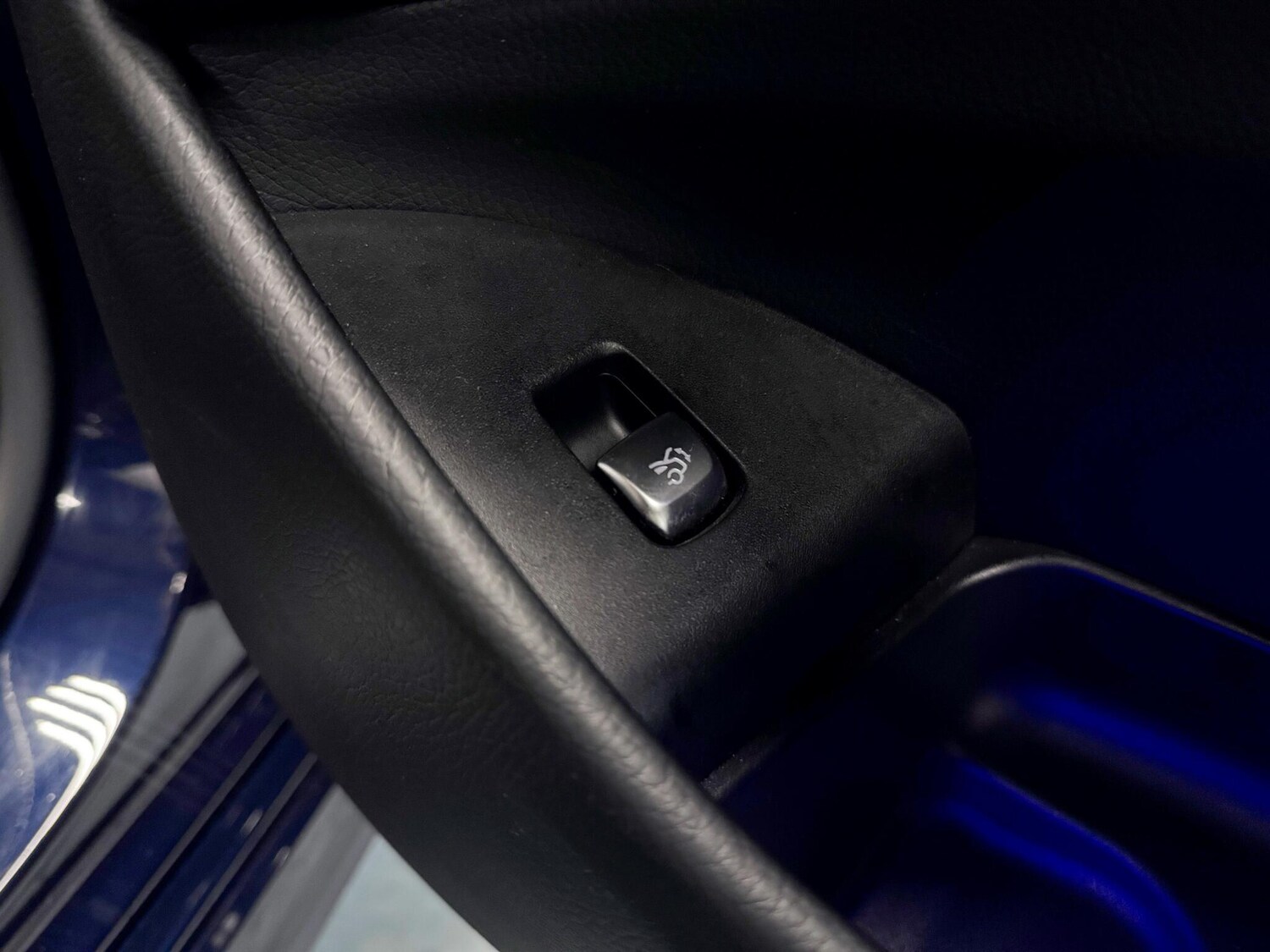 Used Mercedes-Benz E Class 2020 for sale - 76645899: Photo 21