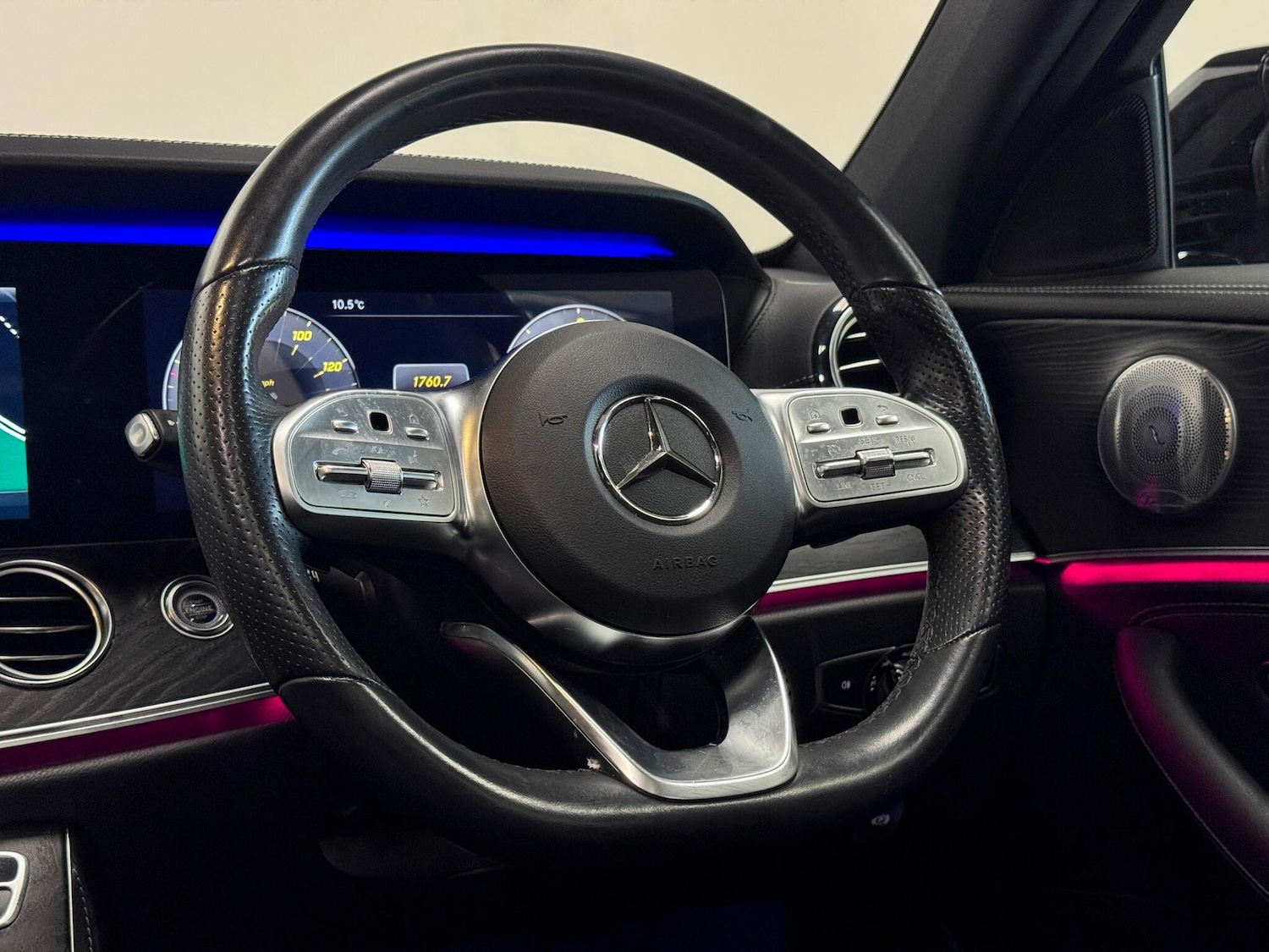 Used Mercedes-Benz E Class 2020 for sale - 76645899: Photo 26