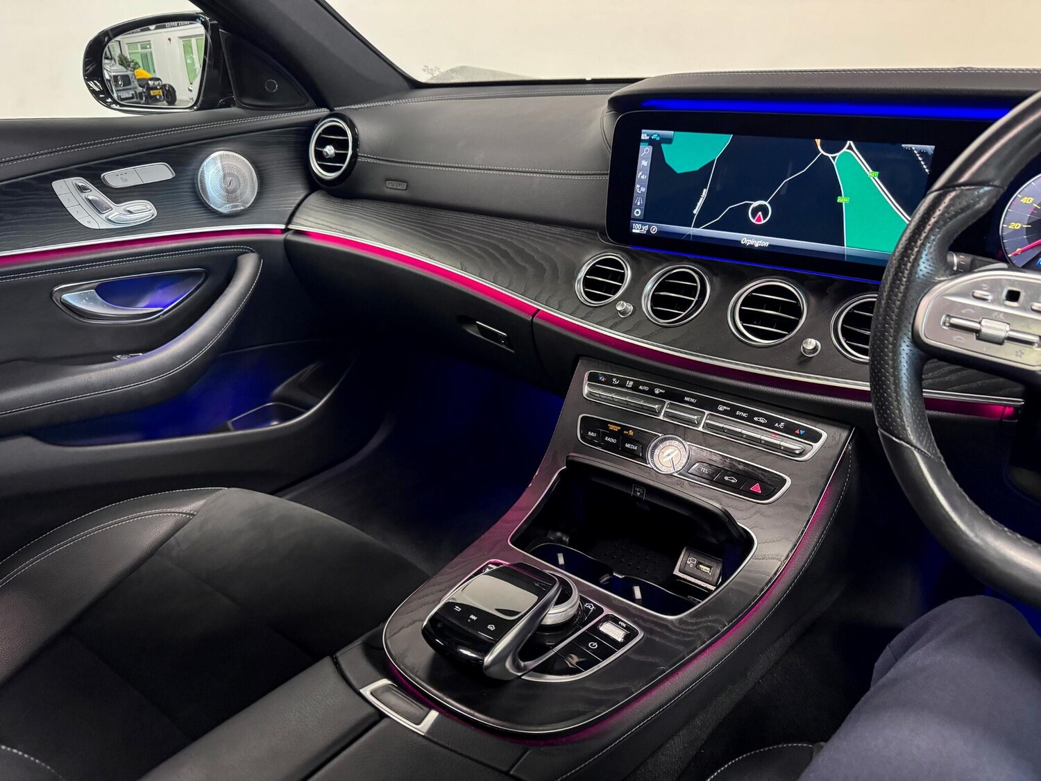 Used Mercedes-Benz E Class 2020 for sale - 76645899: Photo 28