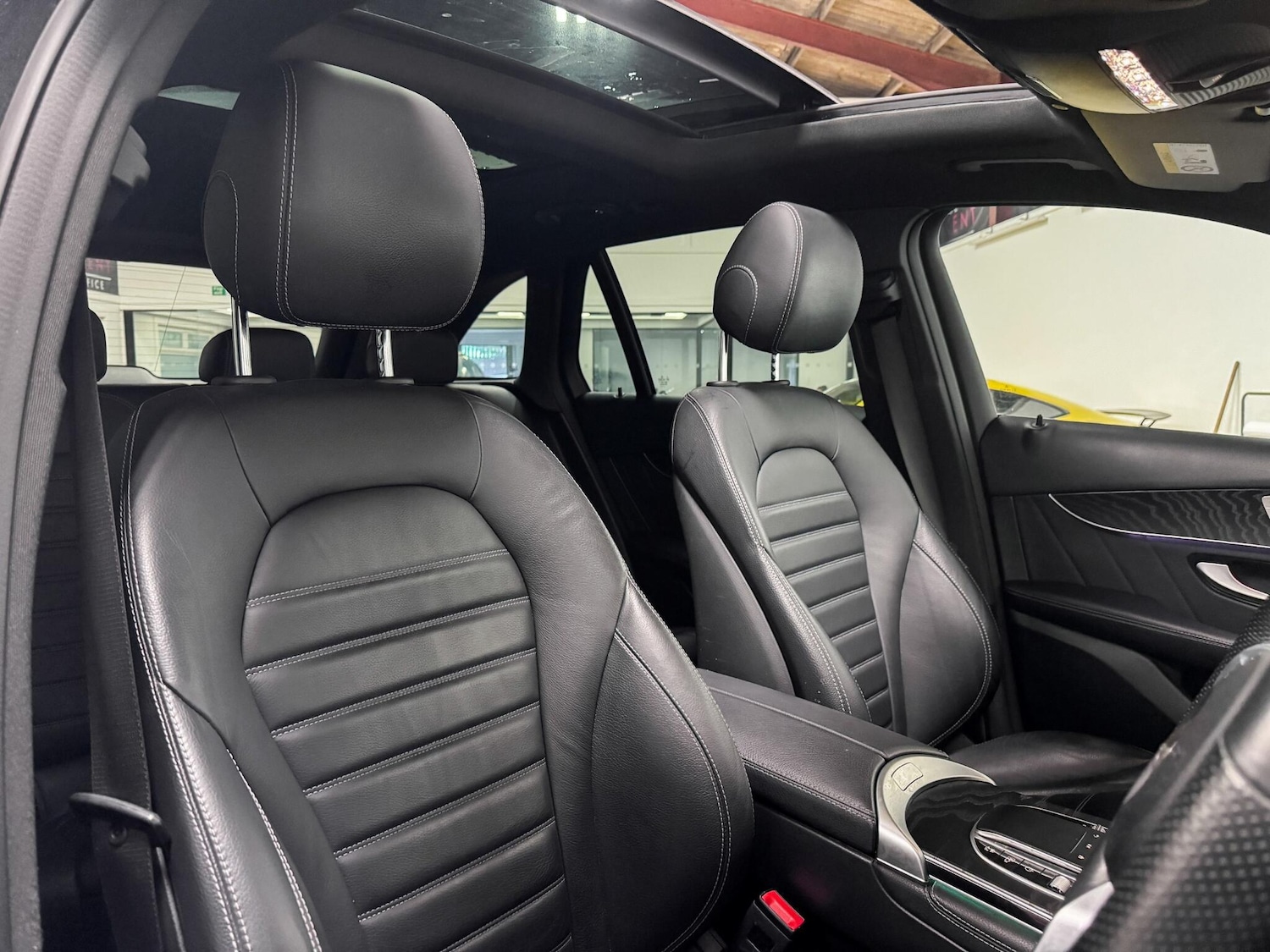 Used Mercedes-Benz GLC 2020 for sale - 76608248: Photo 23