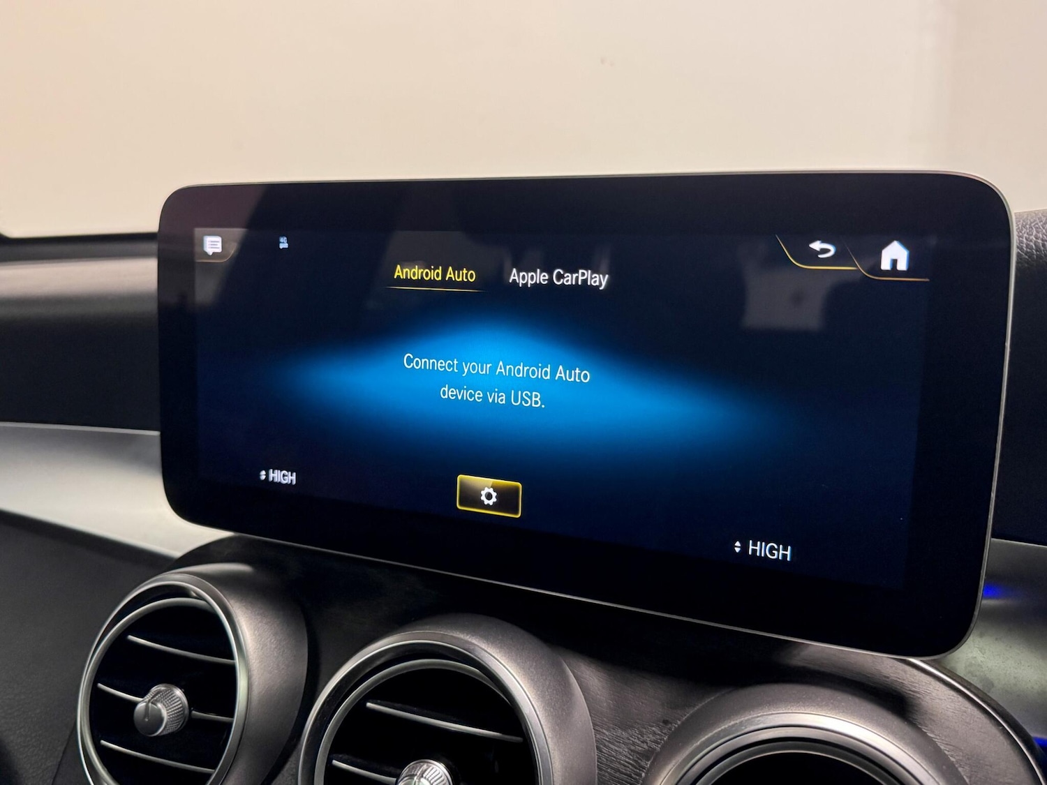 Used Mercedes-Benz GLC 2020 for sale - 76608248: Photo 38