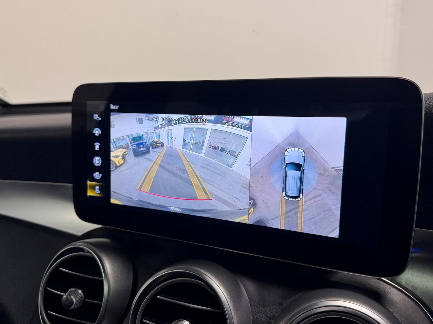 Used Mercedes-Benz GLC 2020 for sale - 76608248: Photo 39