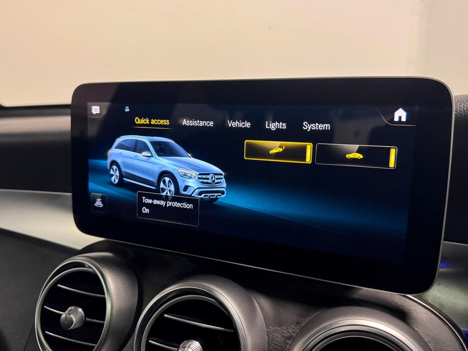 Used Mercedes-Benz GLC 2020 for sale - 76608248: Photo 45