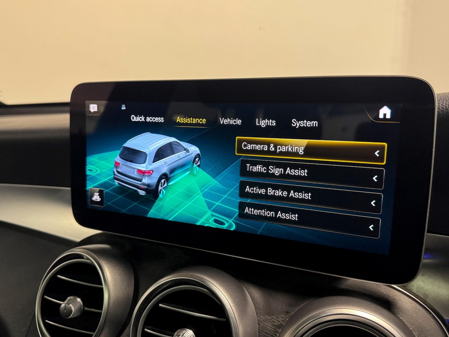 Used Mercedes-Benz GLC 2020 for sale - 76608248: Photo 46