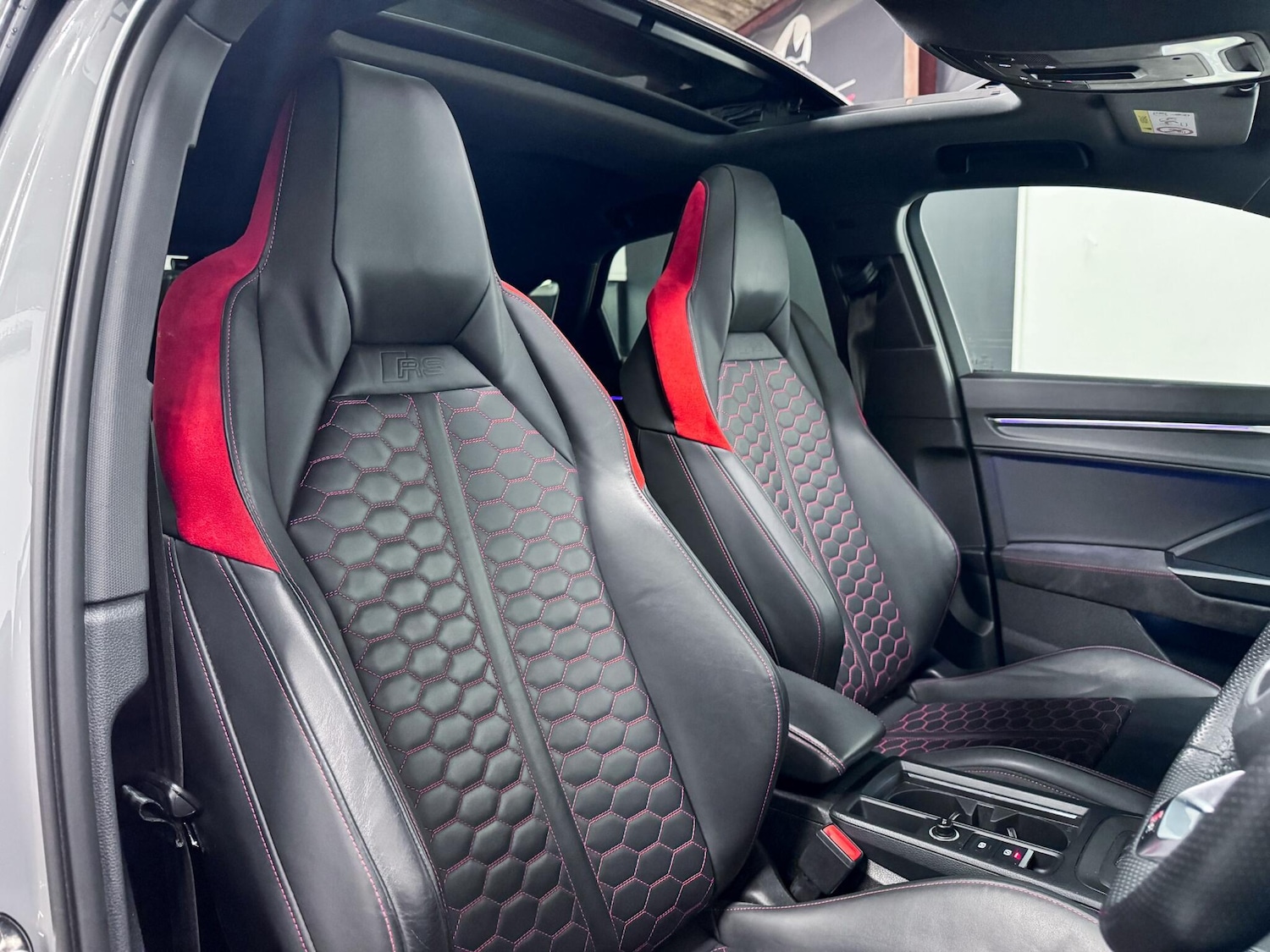 Used Audi RS Q3 2022 for sale - 78006312: Photo 22