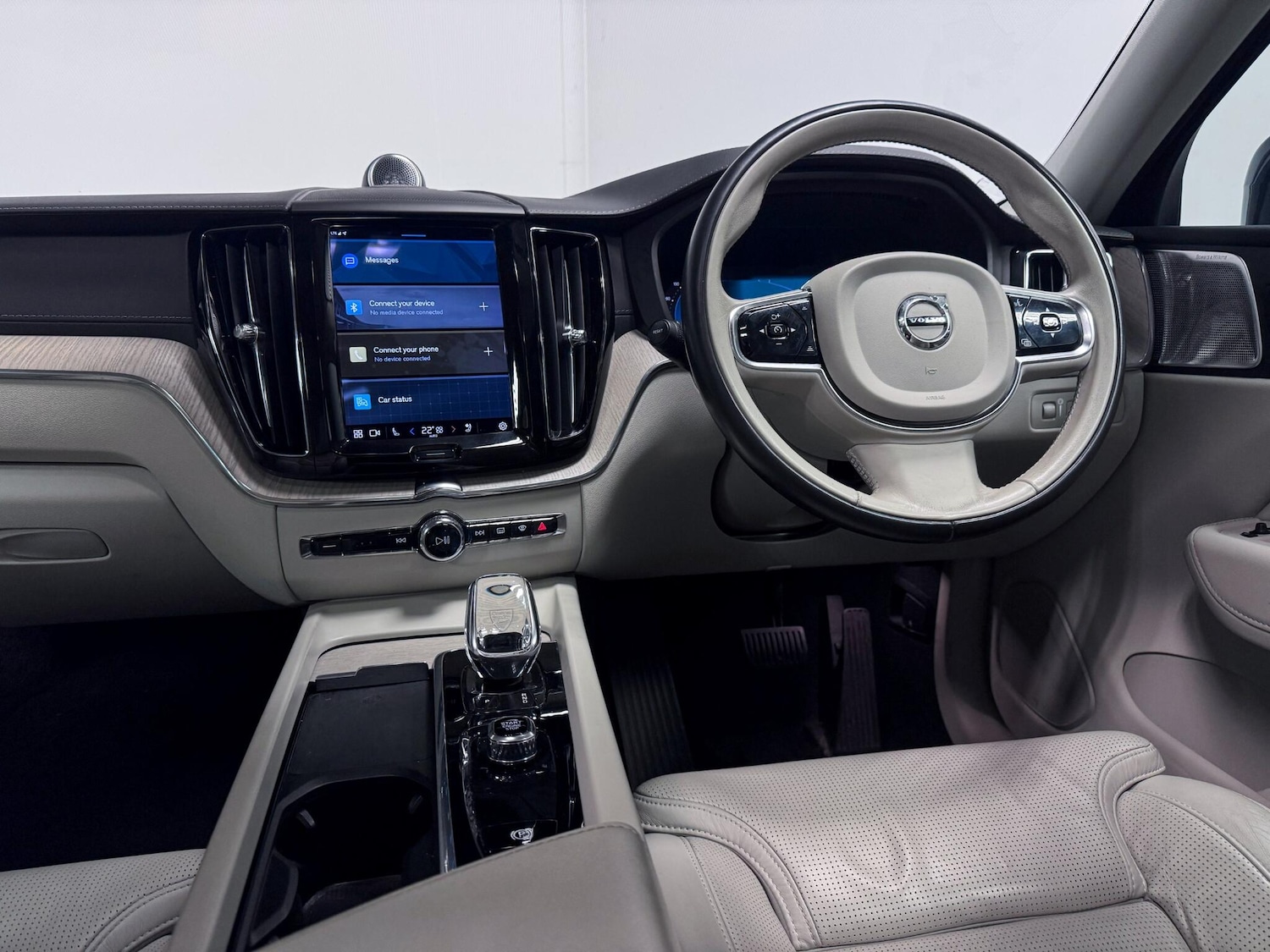 Used Volvo XC60 2022 for sale - 76912850: Photo 34