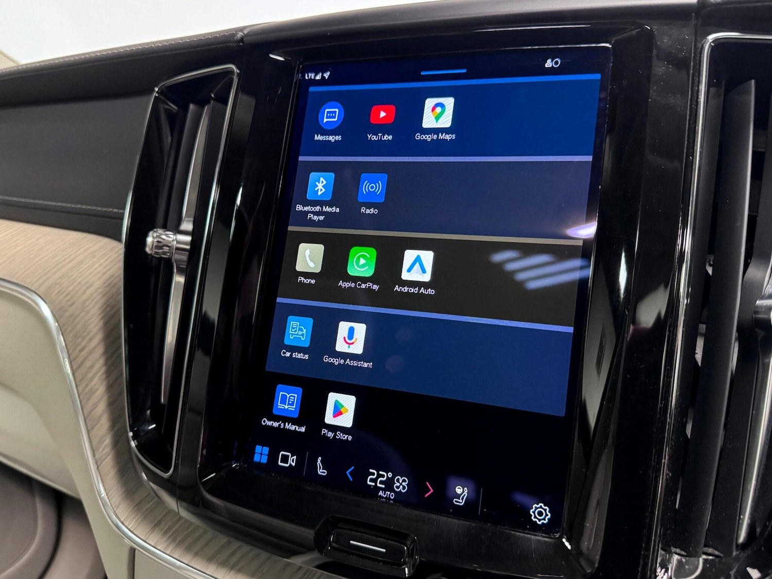 Used Volvo XC60 2022 for sale - 76912850: Photo 40