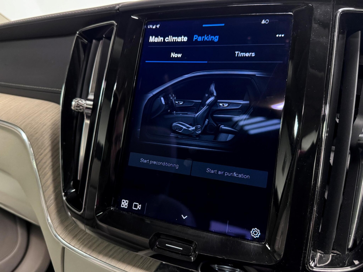 Used Volvo XC60 2022 for sale - 76912850: Photo 47