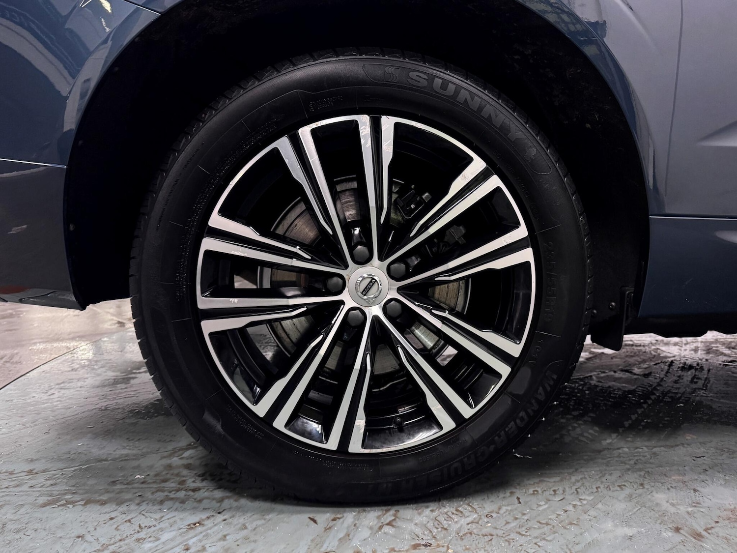 Used Volvo XC60 2022 for sale - 76912850: Photo 50