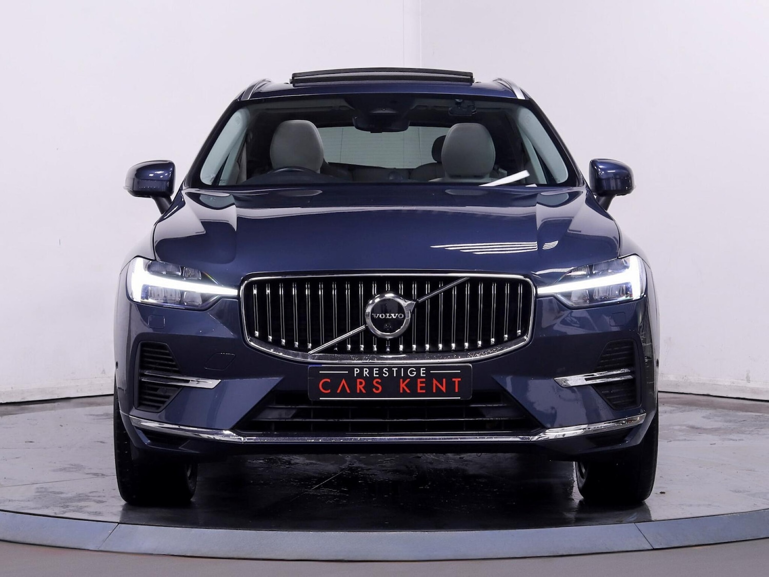 Used Volvo XC60 2022 for sale - 76912850: Photo 7