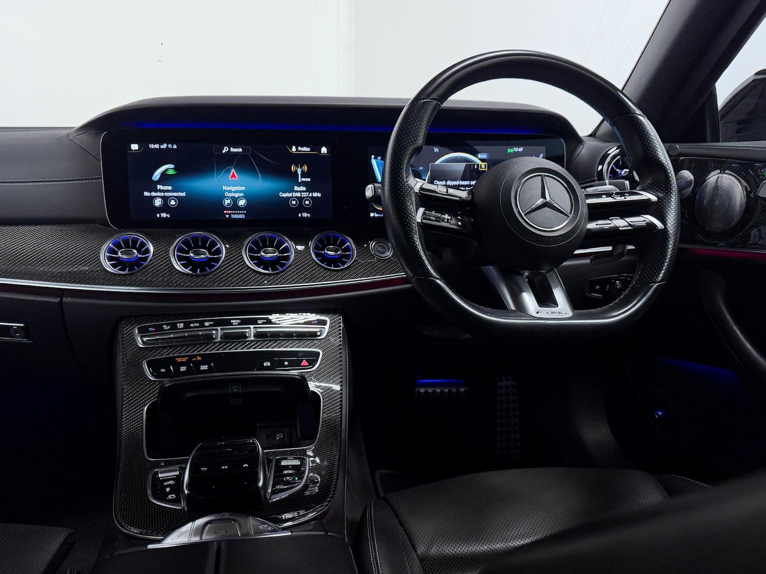 Used Mercedes-Benz E-Class 2021 for sale - 76085403: Photo 44