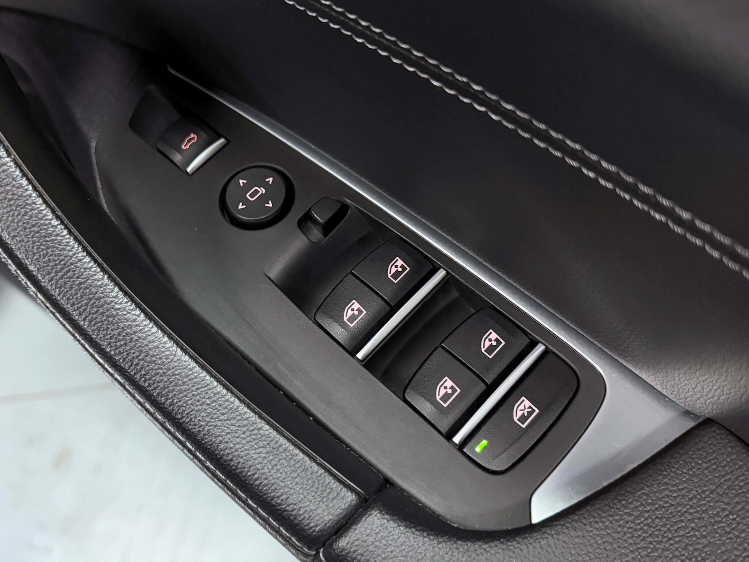 Used BMW X4 2018 for sale - 75839275: Photo 17