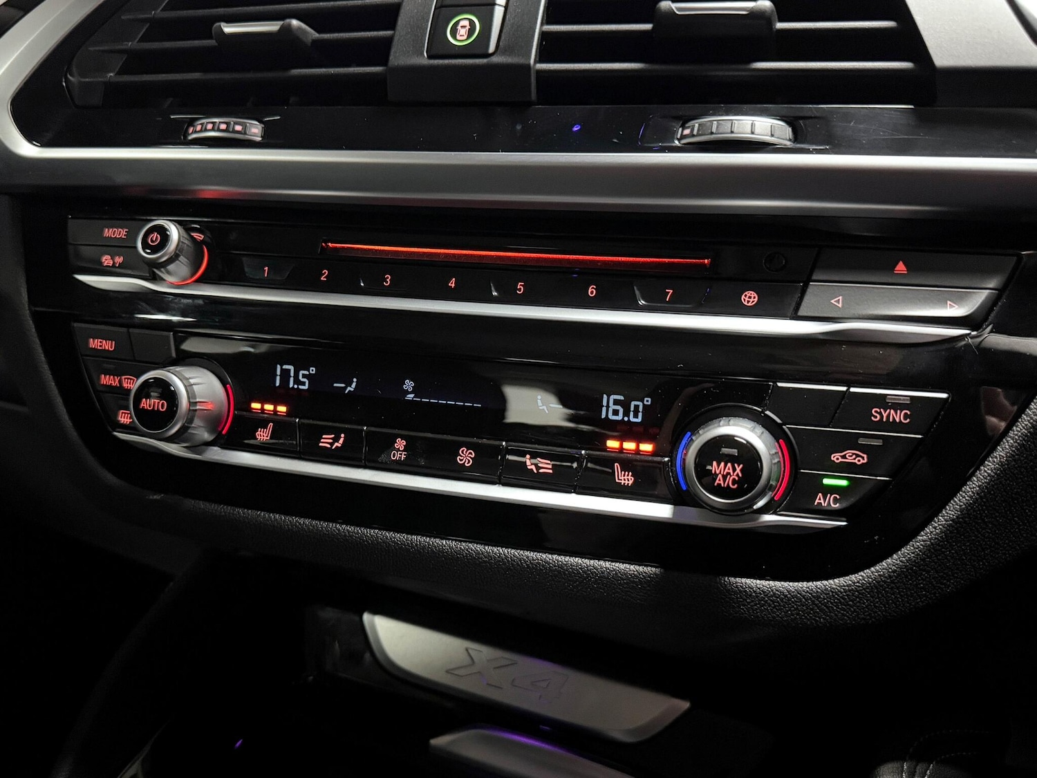 Used BMW X4 2018 for sale - 75839275: Photo 32