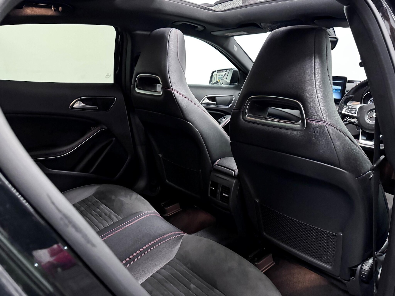 Used Mercedes-Benz GLA 2016 for sale - 76887223: Photo 24