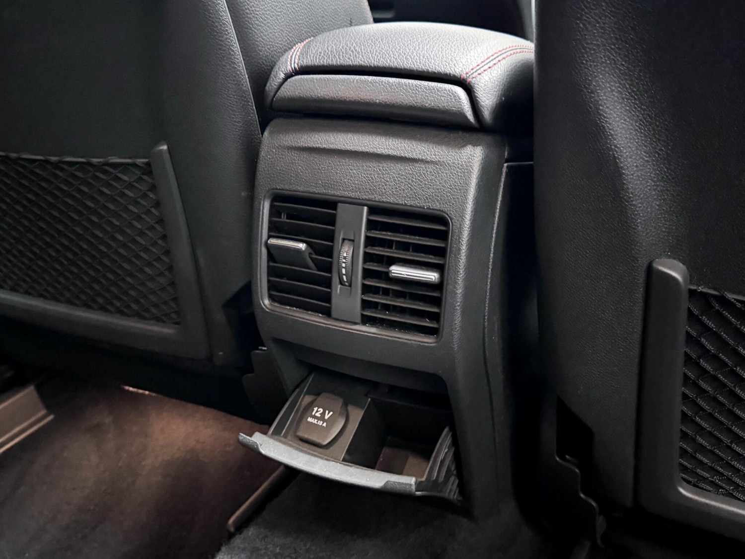 Used Mercedes-Benz GLA 2016 for sale - 76887223: Photo 26